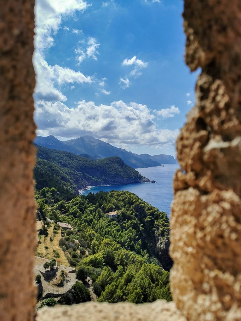 Vue sur la côte du parc de la Tramuntana à Majorque en Espagne