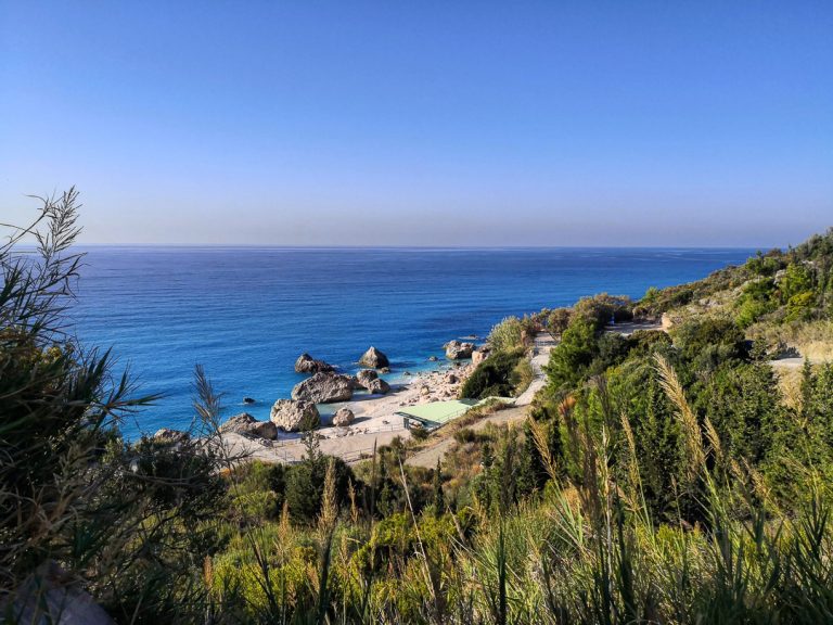 Plage de Kavalikefta sur la presqu'île de Leucade en Grèce
